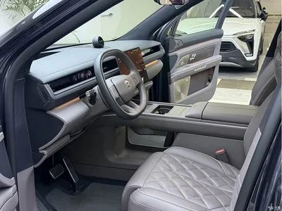 2025 NIO ES8 Model 6-Seat Executive Luxury Edition, фото 4, лот 10354783