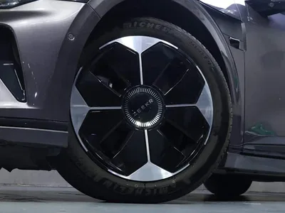 2025 ZEEKR 007GT Long Range RWD Smart Driving Edition 100kWh, фото 3, лот 10836599
