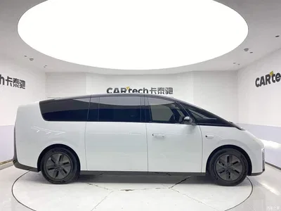2025 Li Auto MEGA Model Home Family Special Edition, фото 4, лот 10443599