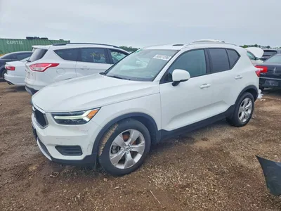 2020 VOLVO XC40 T4 MOMENTUM, фото 1, лот 10669872