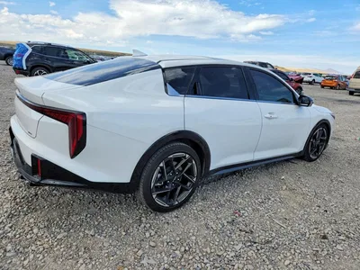 2025 KIA K4 GT LINE, фото 3, лот 10779101