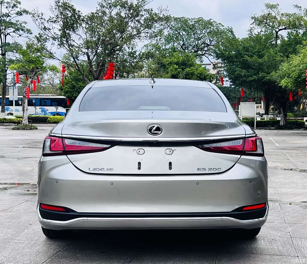 2021 Lexus ES 200 Excellence Edition, фото 4, лот 11211497