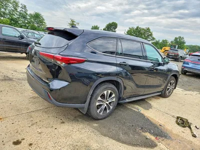 2021 TOYOTA HIGHLANDER XLE, фото 3, лот 10510763