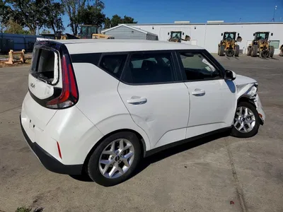2023 KIA SOUL LX, фото 3, лот 10777759
