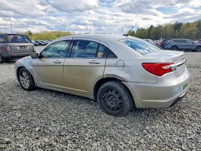 2012 CHRYSLER 200 LX, фото 2, лот 10864272