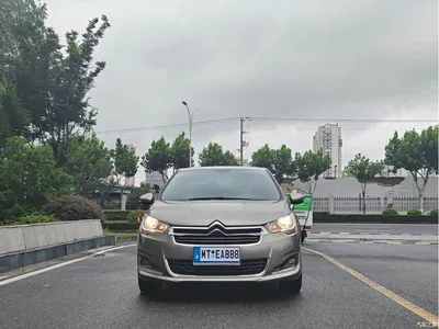 2015 Citroën C4L 1.8L Automatic Luxury Edition, фото 2, лот 10377480