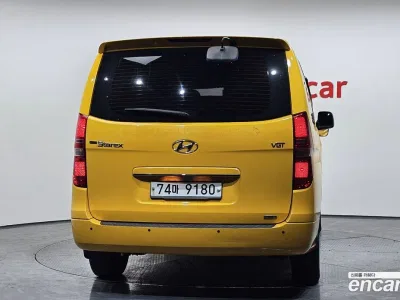 2015 Hyundai Starex 4WD 12-Seater Wagon, фото 3, лот 10193099