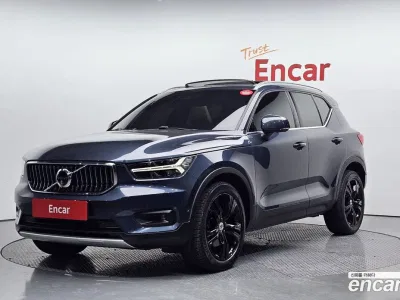 2021 Volvo XC40 B4 Inscription, фото 1, лот 10124441