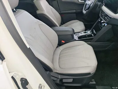 2020 Ford Escape EcoBoost 245 2WD Premium Edition, фото 3, лот 10281903