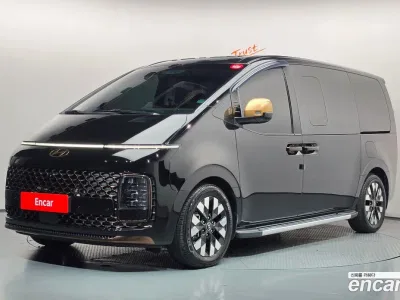 2025 Hyundai Staria HEV 1.6 Lounge 7-Seater, фото 1, лот 11464162