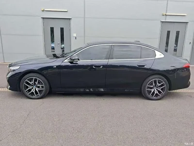 2025 BMW i5 eDrive 35L M Sport Package, фото 3, лот 10412119