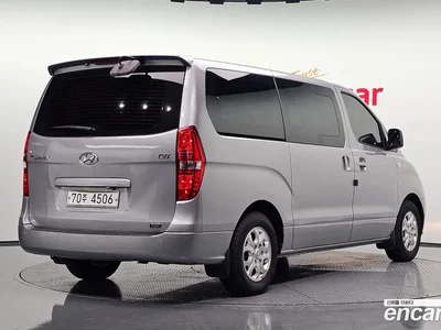 2014 Hyundai Starex 12-Seater Wagon, фото 1, лот 10524099
