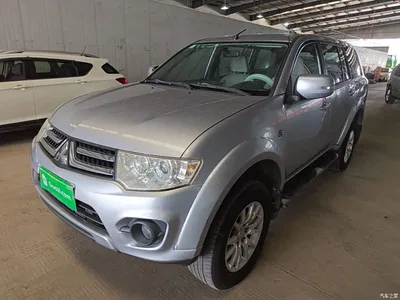 2013 Mitsubishi Pajero Sport 2.4L Manual 2WD Comfort, фото 1, лот 10340501