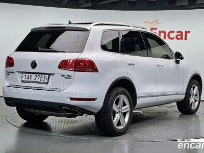 2013 Volkswagen Touareg V6 3.0 TDI Bluemotion, фото 2, лот 10112277