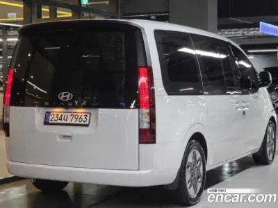 2025 Hyundai Staria Tourer 9-Seater, фото 2, лот 10220283