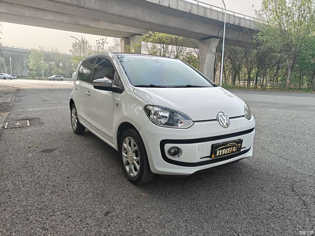 2015 Volkswagen up! 1.0L high up!, фото 3, лот 10422574