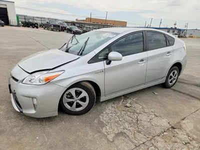 2012 TOYOTA PRIUS FOUR, фото 1, лот 10521362