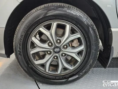 2018 Hyundai Starex Urban 9-Seater, фото 4, лот 10193294