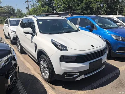 2018 Lynk & Co 01 2.0T 2WD Type+ Edition, фото 4, лот 10318750