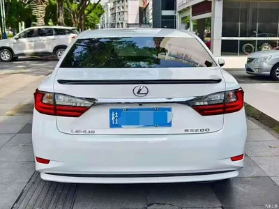 2017 Lexus ES 200 30th Anniversary Edition, фото 4, лот 11190109