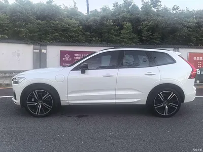2021 Volvo XC60 Plug-in Hybrid T8 E-Drive Hybrid Inscription Sport, фото 4, лот 10365176