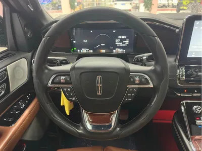 2020 Lincoln Navigator 3.5T Prestige Edition, фото 2, лот 10394210