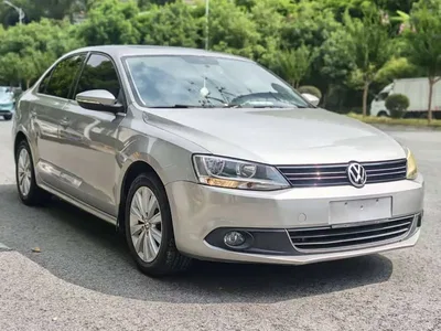 2014 Volkswagen Sagitar Facelift 1.6L Automatic Comfort, фото 1, лот 10458414