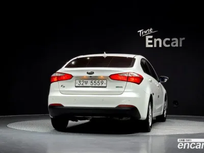 2015 Kia K3 Diesel Luxury, фото 3, лот 10049552