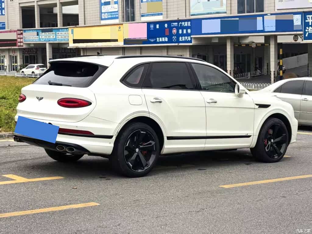 2022 Bentley Bentayga 4.0T V8, фото 4, лот 11189888