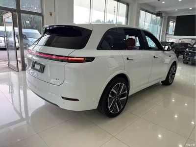 2024 Li Auto L7 Model Ultra, фото 3, лот 10447144