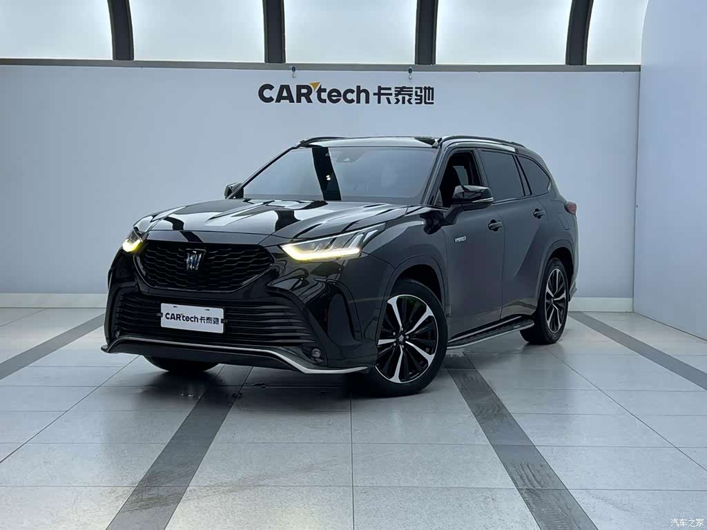 2021 Toyota Crown Kluger 2.5L HEV 4WD Luxury, фото 1, лот 10268492