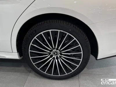 2026 Mercedes-Benz E-Class E450 4MATIC Exclusive, фото 4, лот 10191553