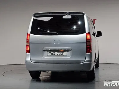 2010 Hyundai Starex 12-Seater Wagon, фото 3, лот 10191850