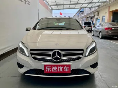2015 Mercedes-Benz A-Class (Import) A 180, фото 2, лот 10255379