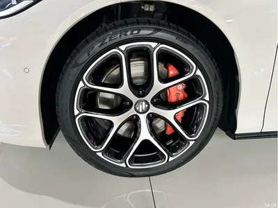 2025 IM Motors IM L6 Ultra, фото 4, лот 10956508