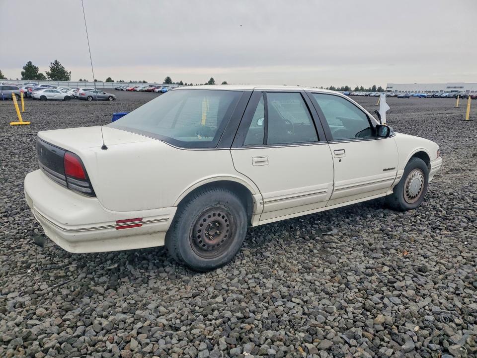 1992 OLDSMOBILE CUTLASS SUPREME S, фото 3, лот 10969416