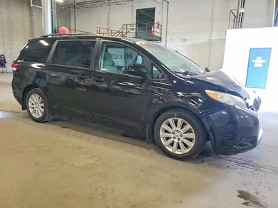 2011 TOYOTA SIENNA LE, фото 4, лот 10557313