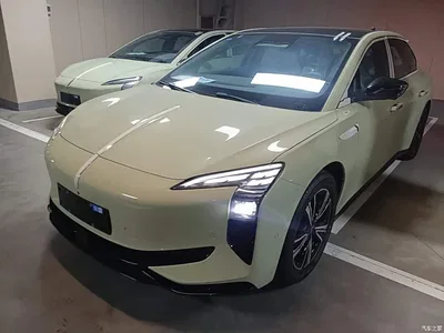 2025 Hongqi EH7 690 Smart Selection Edition, фото 2, лот 10360460