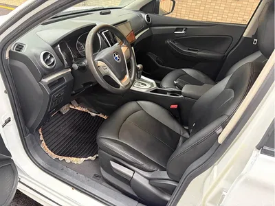 2015 Venucia T70 2.0L CVT Ruixing Edition, фото 4, лот 11153705