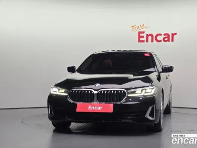 2023 BMW 5-Series 520i Luxury, фото 3, лот 10224603