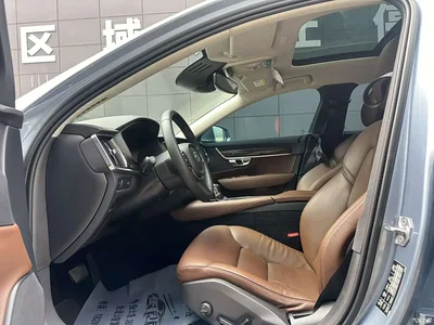 2017 Volvo S90 T4 Momentum, фото 4, лот 10353665