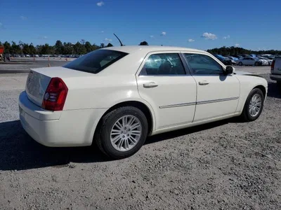 2008 CHRYSLER 300 LX, фото 3, лот 10869058