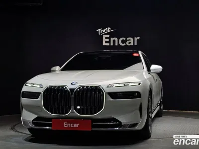 2023 BMW 7-Series 750e xDrive Design Pure Excellence, фото 2, лот 10055884