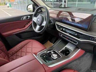 2025 BMW X5 Model xDrive 30Li Exclusive M Sport Blackout Package, фото 4, лот 10392436