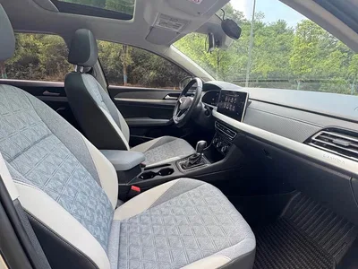 2023 Volkswagen Lavida 300TSI DSG Comfort Edition, фото 4, лот 10454860