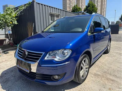 2008 Volkswagen Touran Model 1.8T Premium Smart Edition Automatic 5-Seater, фото 1, лот 10475274
