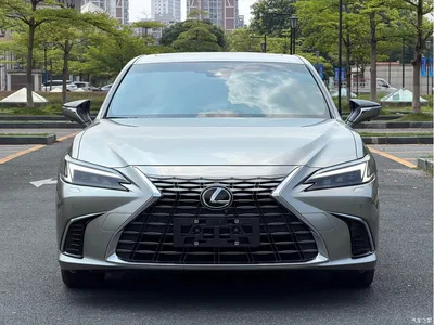 2025 Lexus ES 300h Ultimate Edition, фото 2, лот 10312196