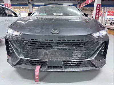 2022 Changan UNI-V 1.5T Smart Pilot Edition, фото 2, лот 10247810