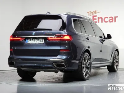 2020 BMW X7 M50i 6STR, фото 2, лот 10112779