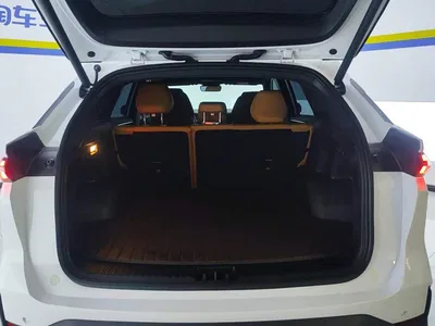 2025 Geely Galaxy Galaxy L7 EM-i 115km Explorer Edition, фото 4, лот 10430148